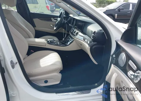 2017 Mercedes-Benz E 300 из США, поврежденный, VIN WDDZF4JB1HA072723